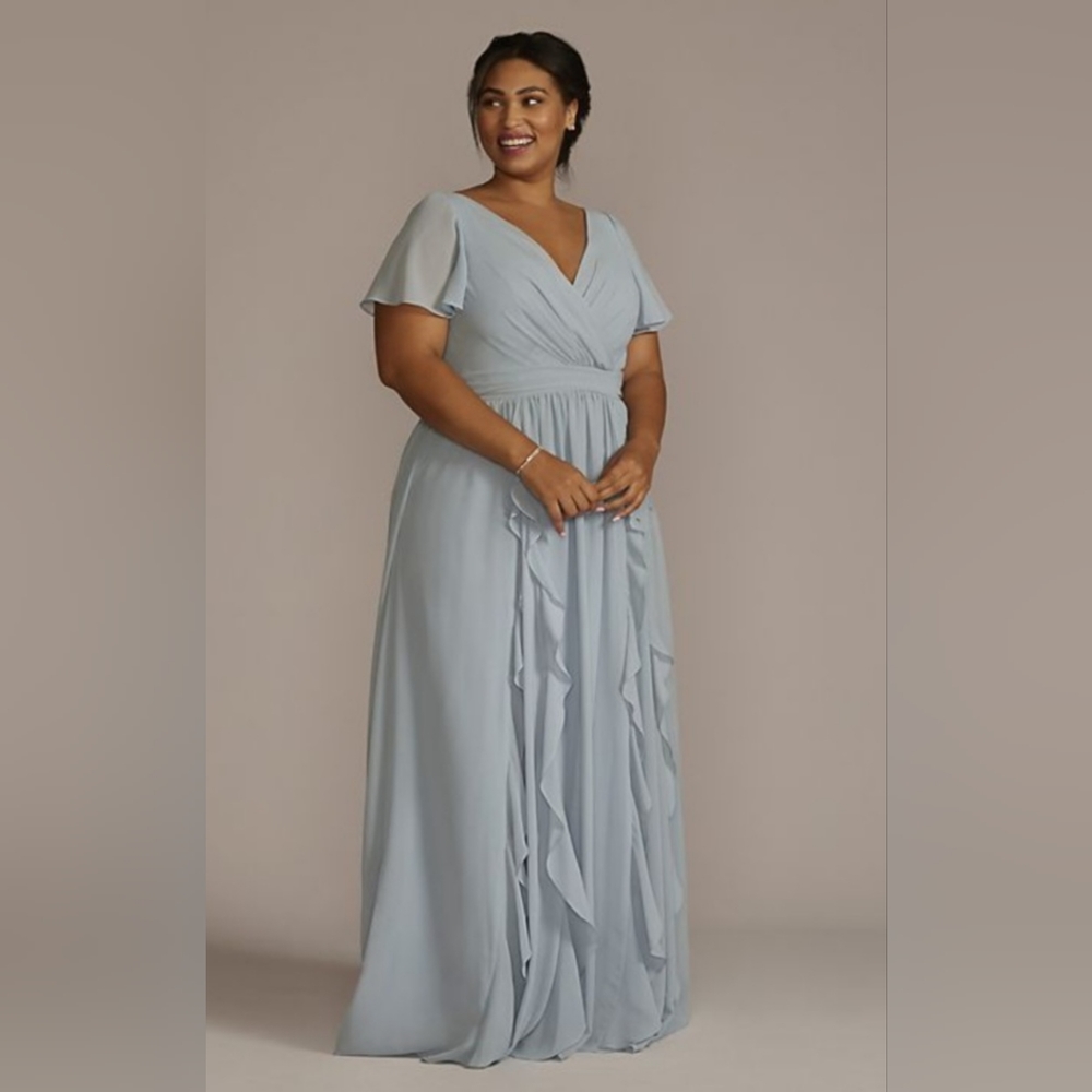 Elegant Blue Maxi Dress - Picture 2 of 3
